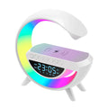 Parlante G Lámpara Veladora con Luz LED RGB Configurable, Batería Recargable, Bluetooth, Display, Cargador Inalámbrico para Celular, Reloj, Alarma y Radio FM